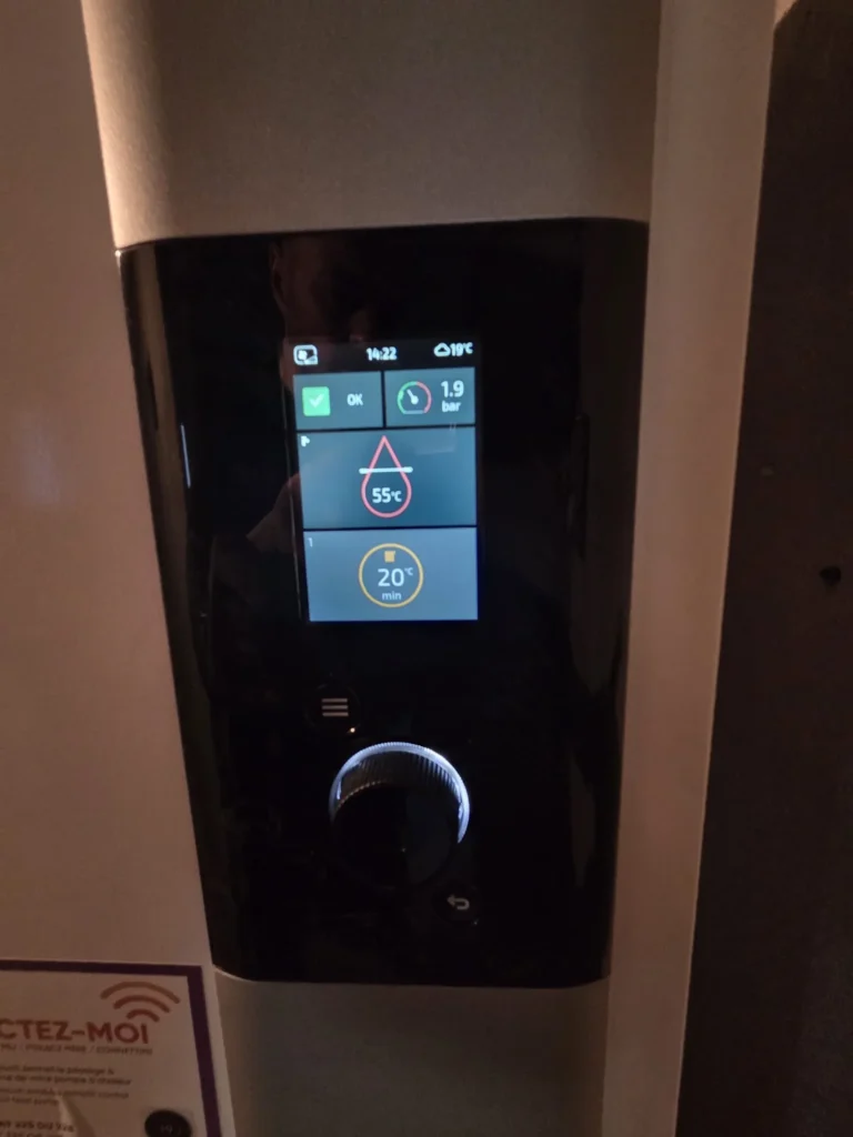 Installation d’une pompe a chaleur Atlantic avec production d’eau chaude sanitaire nouvelle génération 2
