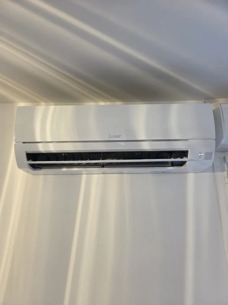 Pose climatisation Mitsubishi électric HR sur Auriol TML Energie